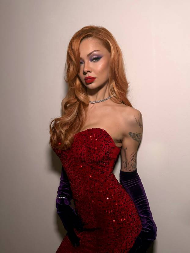 FOTO Najpoznatija Hrvatica na TikToku zaručila se za srpskog košarkaša. Pogledajte reakciju