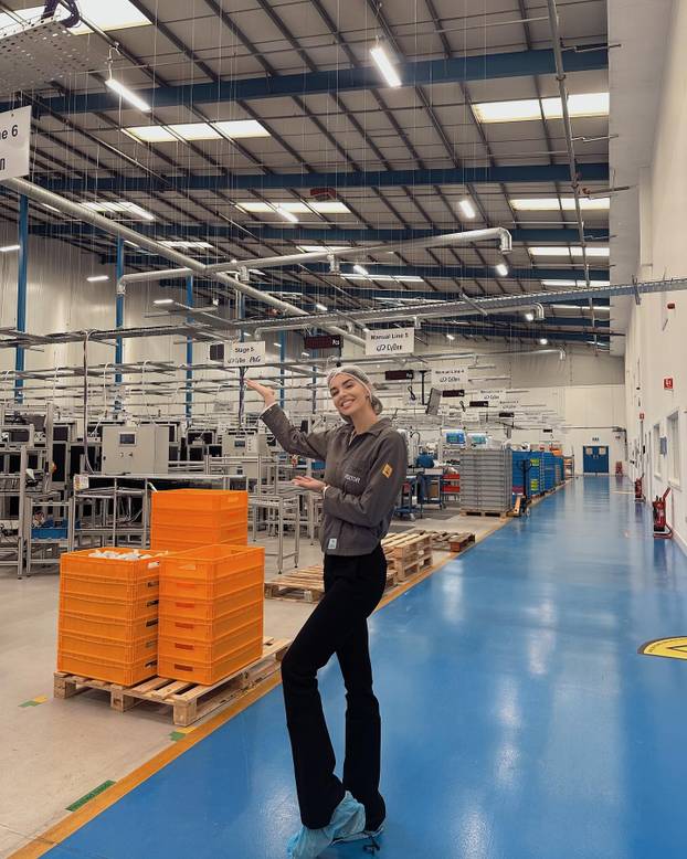 FOTO Koga ljubi Petković? Bila je to ljubav na prvi intervju, Iva ga je zavela pred kamerama