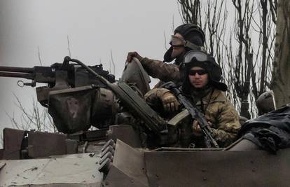 Ukrajinci tvrde: 'Rusi su u ratu izgubili 290 tenkova, 68 ratnih helikoptera te 11.000 ljudi'