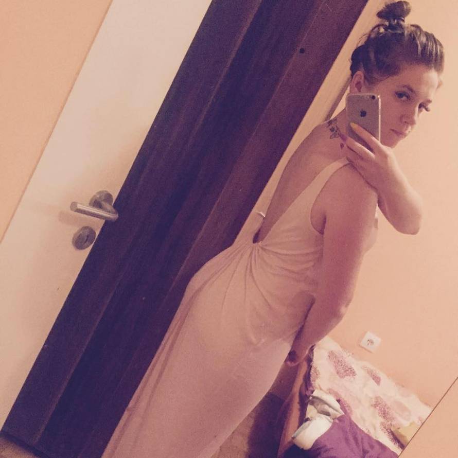 Ana kao 'Kim BB kuće': Voli isticati svoju bujnu stražnjicu