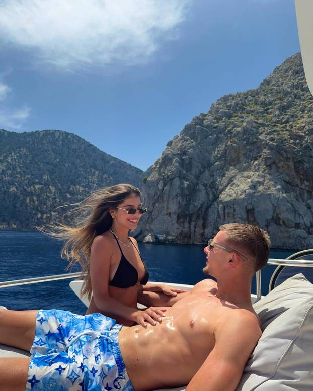 FOTO Koga ljubi hit dinamovac? Nakon gola protiv Hajduka će uskoro stati i pred oltar