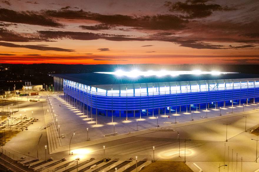 Pogledajte spektakularni video svjetlosne fasade na Pampasu: 'Cijeli Osijek može biti ponosan'