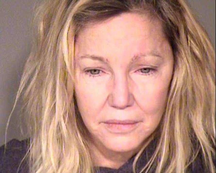 Heather Locklear opet pretukla policajce i završila iza rešetaka