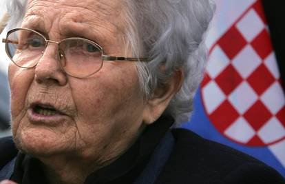 Prije 13 godina umrla je Majka Hrabrost: Četnici su joj mučili i ubili četiri sina u Vukovaru