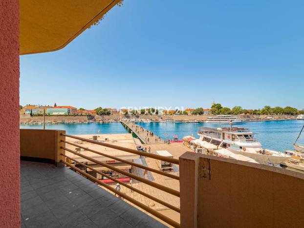 FOTO Ideš, kakav pogled! Stan u Zadru prvi red do mora prodaje se po pristupačnoj cijeni