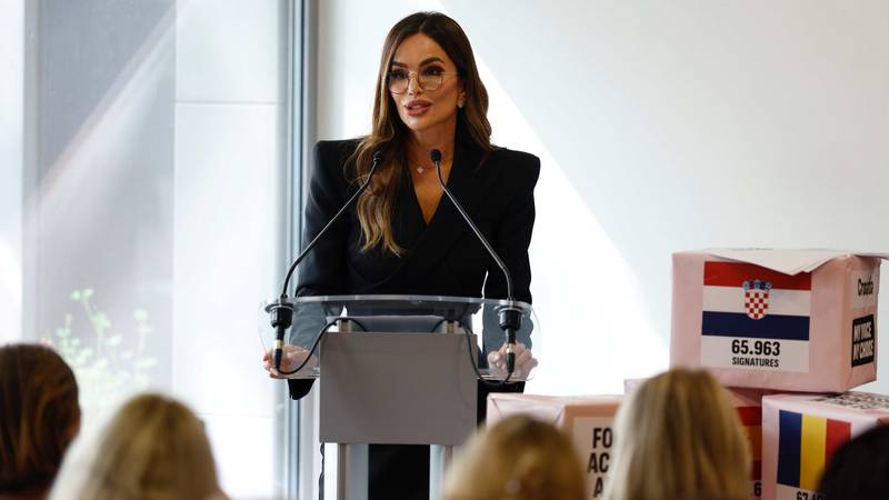 Severina u Bruxellesu: 'Nismo došle moliti, došle smo tražiti pravdu za sve žene Europe'