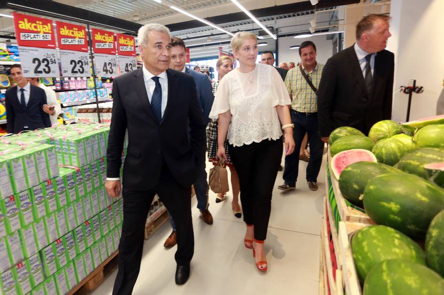 Super Konzum Supetar