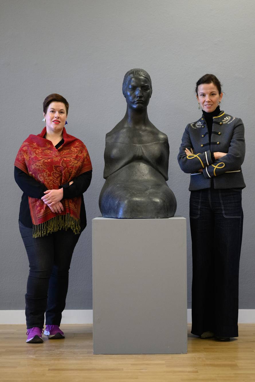 Zagreb: Klovićevi dvori pripremaju se za otvorenje izložbe Ivana Meštrovića