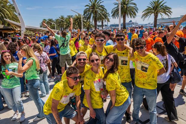 Split: Grad Split i gradonačelnik Šuta organizirali po prvi put okupljanje maturanata na Rivi