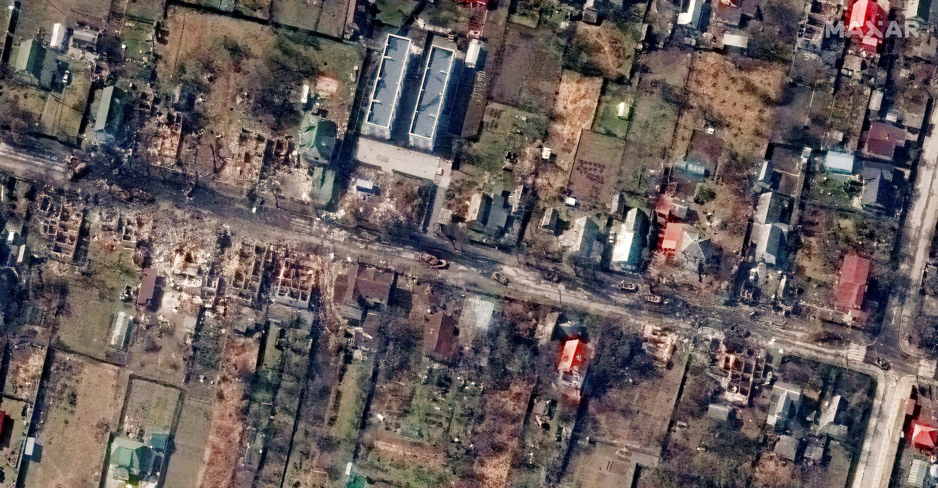 A satellite image shows an overview of Yablonska Street, in Bucha