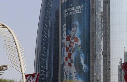 VIDEO Kapetan 'vatrenih' Luka Modrić na plakatu u Dohi