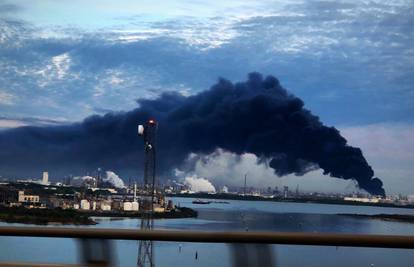 Houston: Gori petrokemijsko skladište, zasad nema žrtava