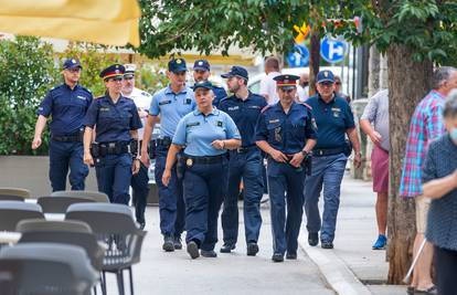 Policajci iz sedam zemalja brinu se o sigurnosti turista u Istri
