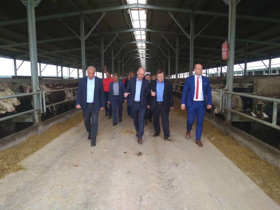 U Ivanić-Gradu je prisegnulo 12 članova povijesne postrojbe