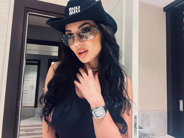 FOTO Zovu je srpskom J. Lo i bila je prva ljubav Novaka Đokovića