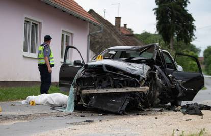 Nesreća kod Đurđevca: Auto je sletio s ceste, a mladić poginuo