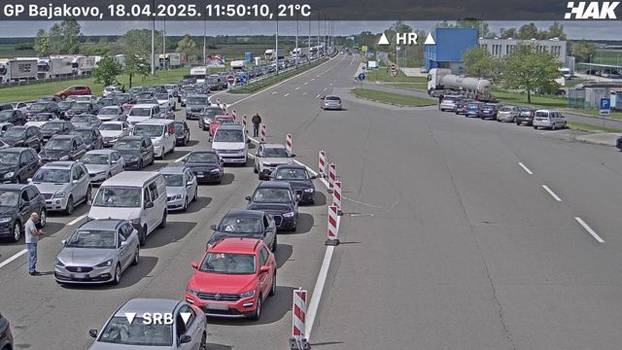 FOTO Nesreća na autocesti A1 i kolone: Pogledajte gužve na graničnim prijelazima i cestama