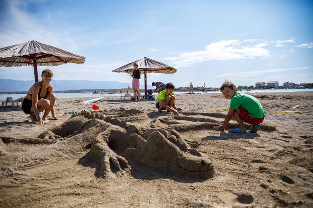 11. Festival pijeska na Kraljičinoj plaži u Ninu