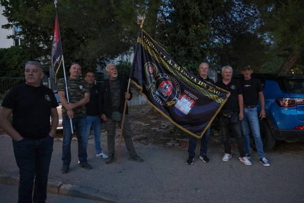 Benkovac: Prosvjed branitelja protiv festivala Nosi se