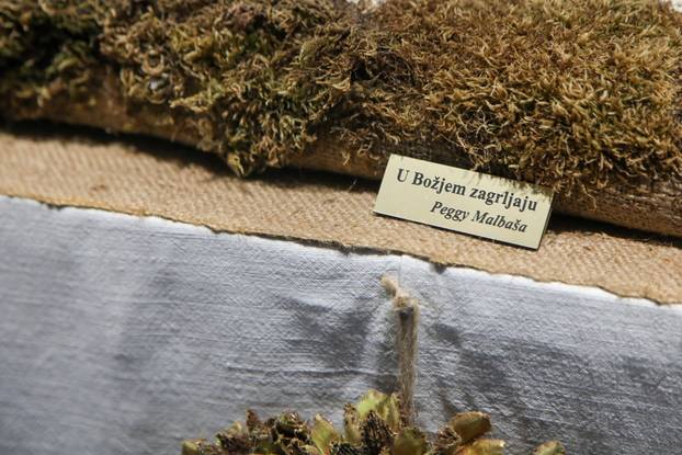 24sata Zagreb: Otvorenje izložbe jaslica Peggy Malbase