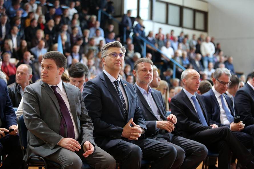 'Merkel se dobro osjećala, bila je jako sretna skupom u Ciboni'