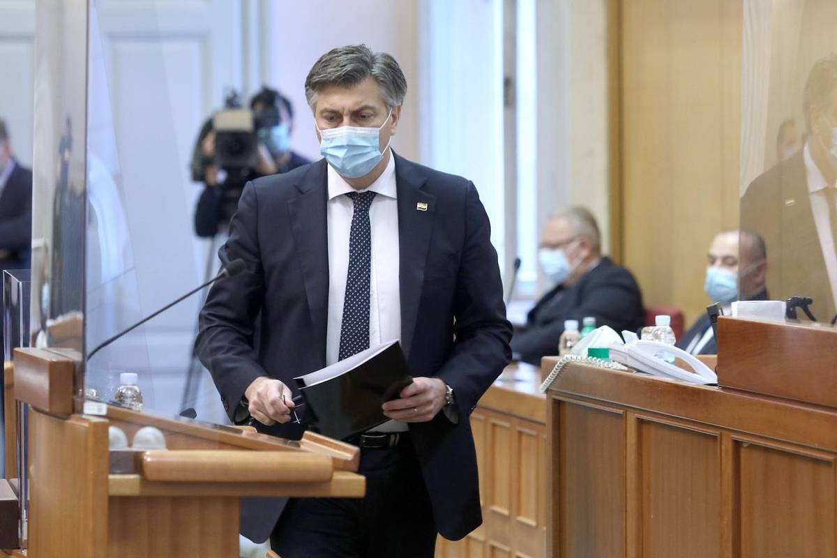 'Dolazi do egzekucije nezavisnih državnih tijela, a predsjedniče Vlade, njihov egzekutor ste vi'