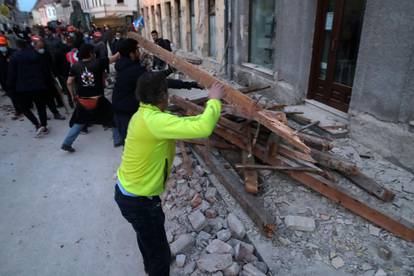 Posljedice razornog potresa u Petrinji i okolici