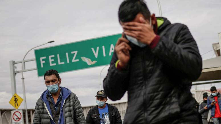 Napeto na granici s Meksikom, stiže sve više tražitelja azila