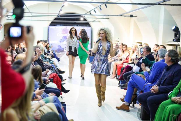 24 sata Zagreb: Modna revija brenda Duchess Snježane Schillinger u Muzeju grada Zagreba