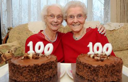 Sestre blizanke proslavile 100. rođendan: Evo u čemu je tajna