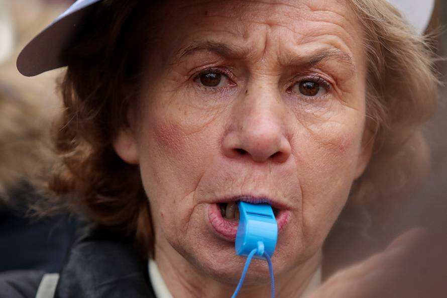 'Vlada je najgori razred' i ostali genijalni transparenti učitelja