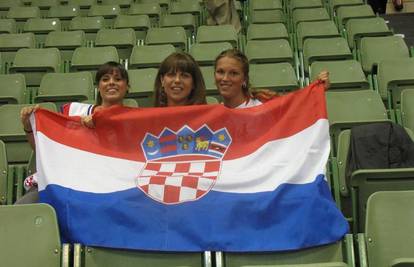 Žene košarkaša: Hrvatska zastava, a nisu Hrvatice