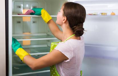 Dubinsko čišćenje hladnjaka je važno raditi svakih par mjeseci