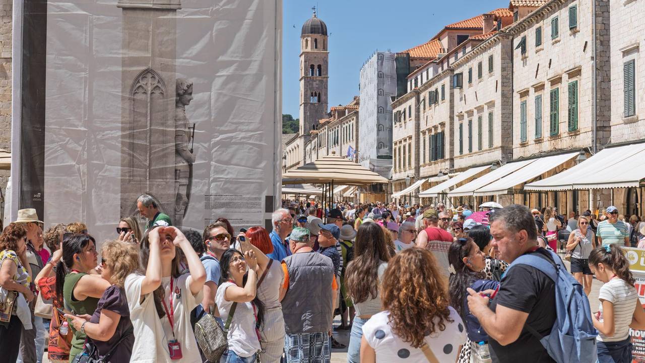 FOTO Dubrovnik krcat turistima: Ovo su scene s juga Hrvatske...