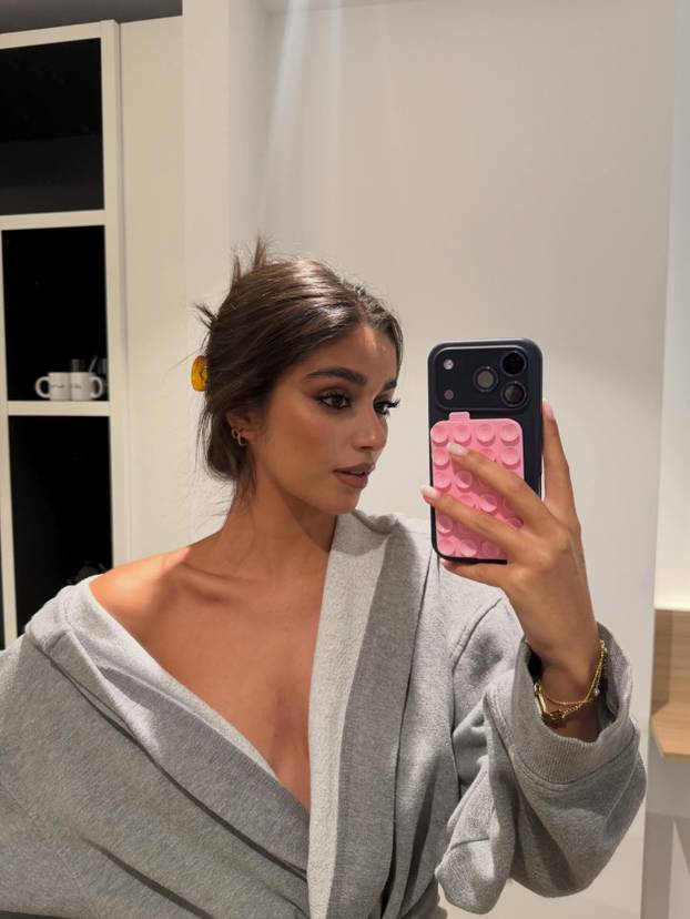 FOTO Yamalova djevojka otkrila kako su se upoznali: 'Očekujete savršenu ljubavnu priču, ali ne'