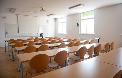 Ličko-senjska županija stipendira 17 studenata. Svakom 150 eura mjesečno