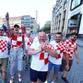 VIDEO Hrvatski navijači stigli u Leipzig: Ulice su već 'vatrene'