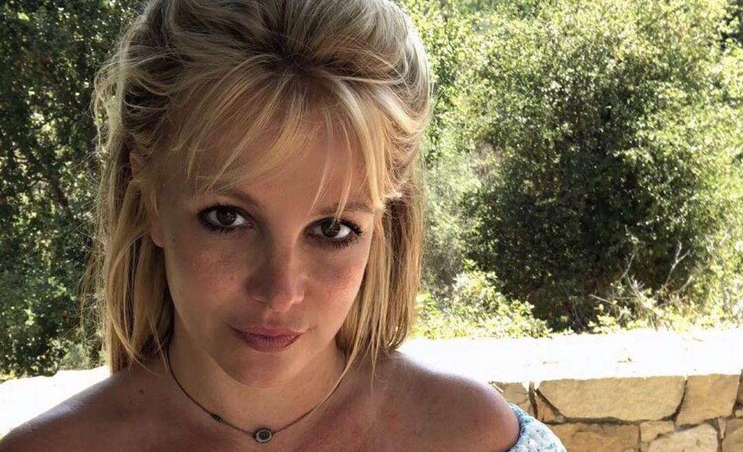 Britney Spears nakon 16 godina otkrila zašto je obrijala glavu