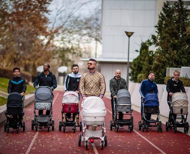 FOTO Bičuj, bičuj me... Kako je još uvijek 'običan dečko iz kraja' postao i provokativni MC Stojan