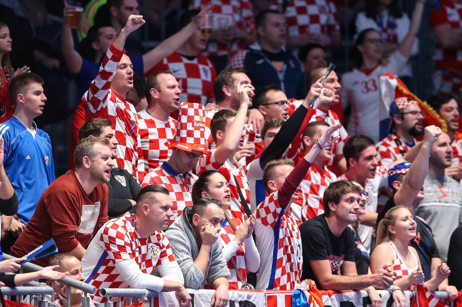 Graz: Rukometna utakmica Hrvatska - Crna Gora