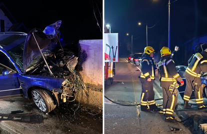 FOTO Teška nesreća u Donjoj Bistri: Vozač (19) i suvozač (18) ozlijeđeni. Auto se zabio u stup