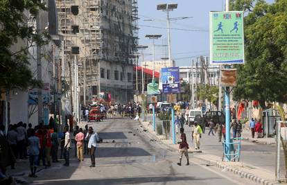 U Somaliji najmanje 12 poginulih u opsadi hotela