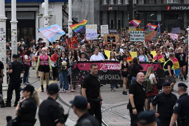 Zagreb: 25. Povorka ponosa LGBTIQ zajednice "Korak po korak, iskorak!"