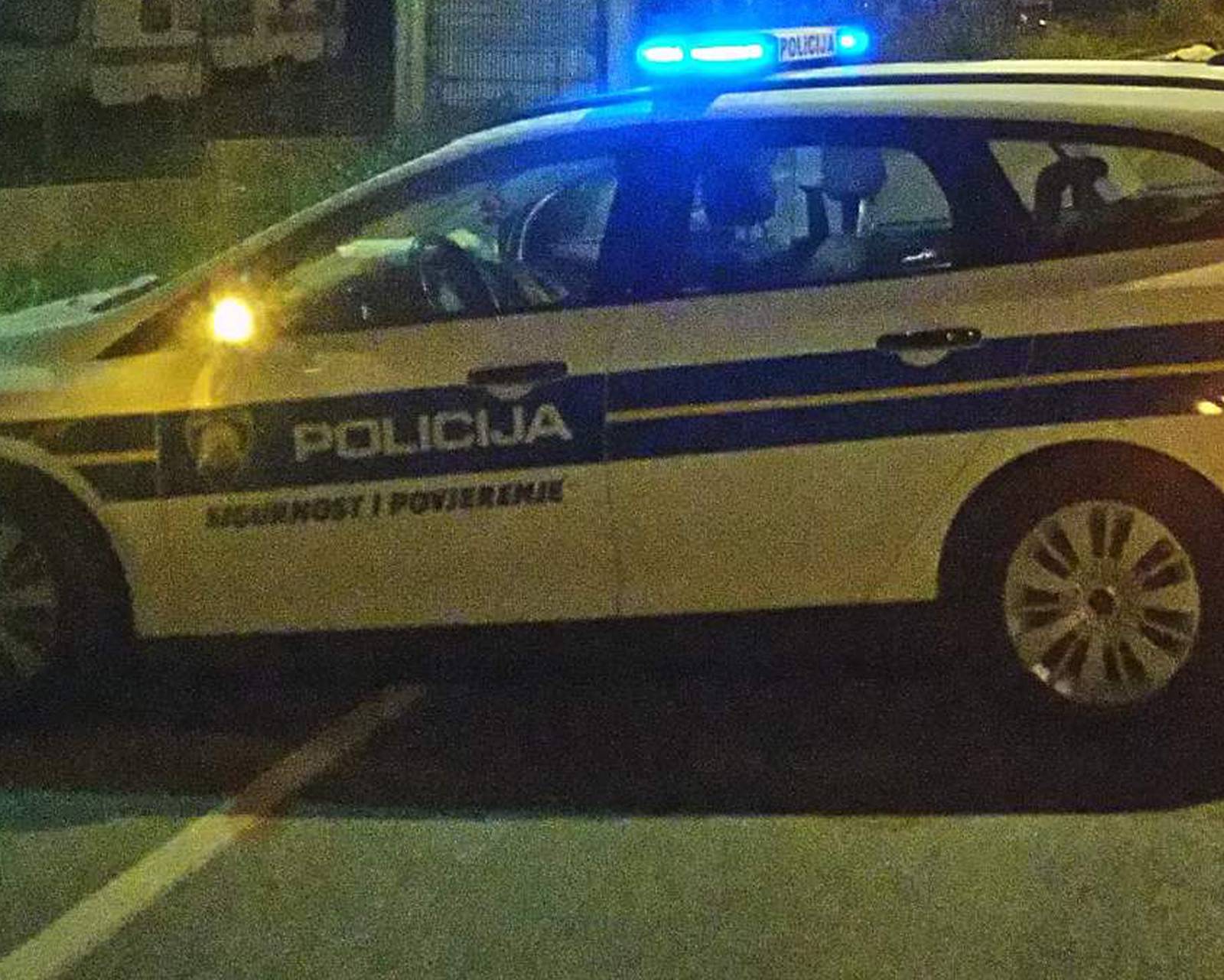 Pijani Švicarac bježao policiji u Poreču, pa još vrijeđao policajce