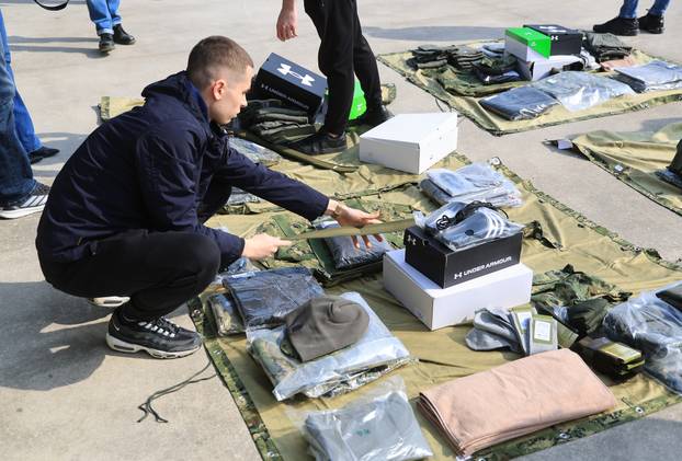 Ministar Anušić i general Kundid na prvom danu TVO-a na Slunju