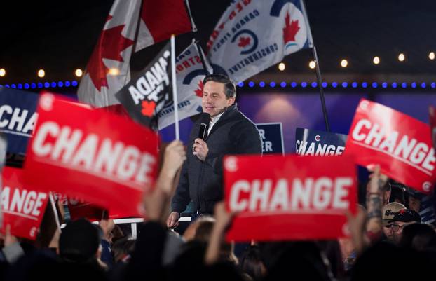 Conservative Party of Canada leader Pierre Poilievre speaks to supporters at an election campaign stop in Ottawa