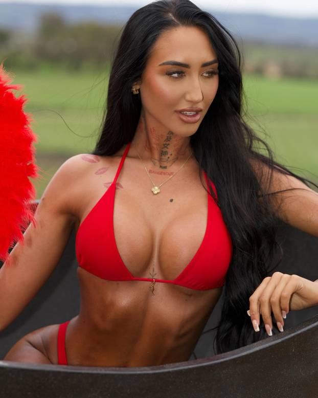 FOTO Ima top tijelo i tajnim poslom zarađuje bogatstvo: 'Ne tražite me novac, nađite posao'