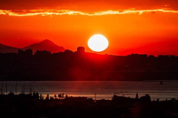 Kaštela: Prvi izlazak sunca u 2026. godini