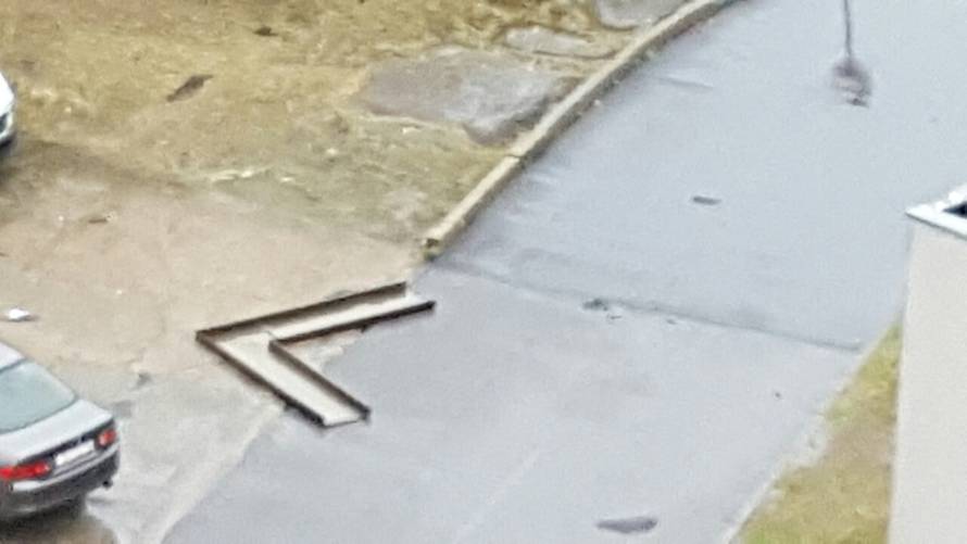Kaos u Osijeku: Bolnica ostala bez krova, hitno selili pacijente