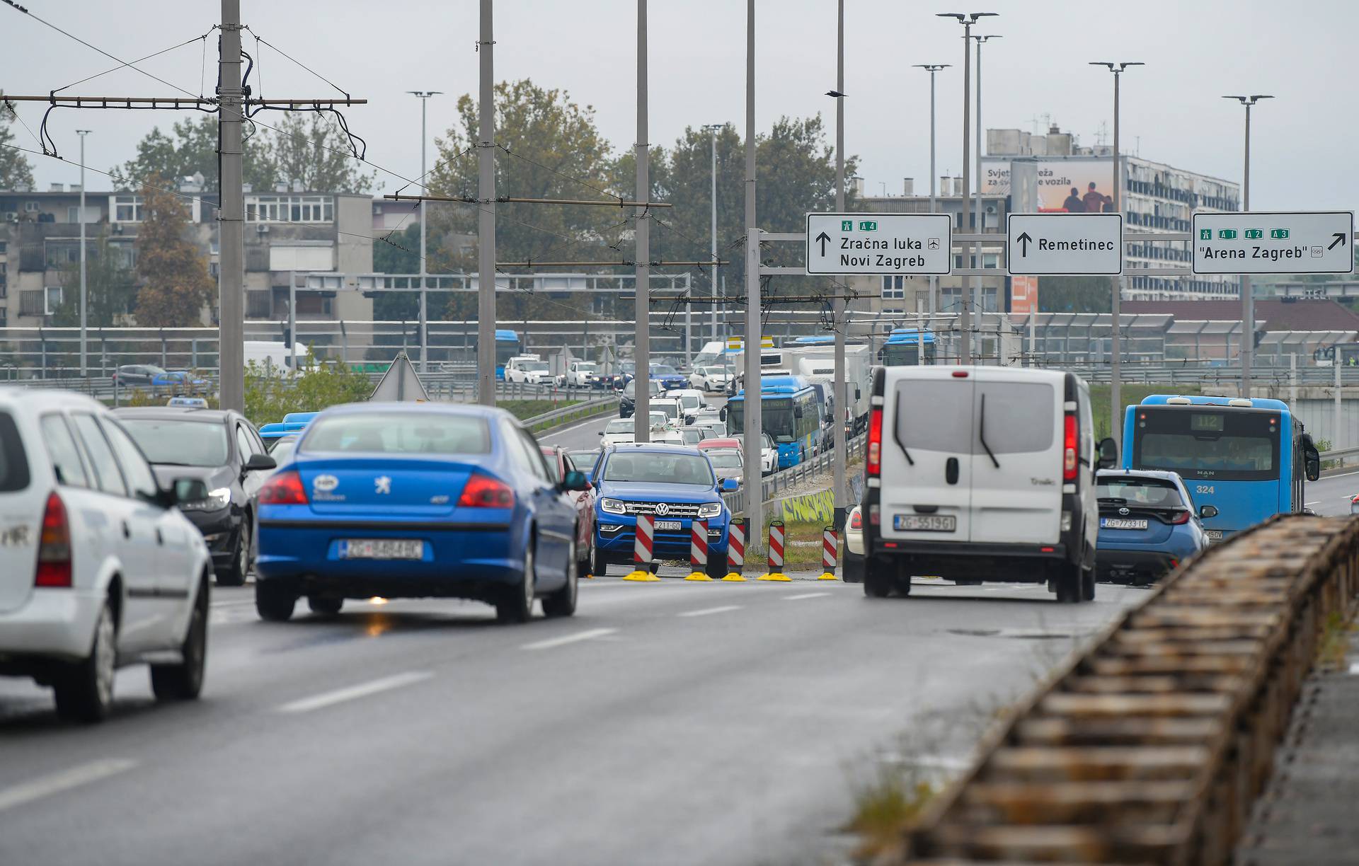 Zagreb: Prometni kolaps na Jadranskom mostu